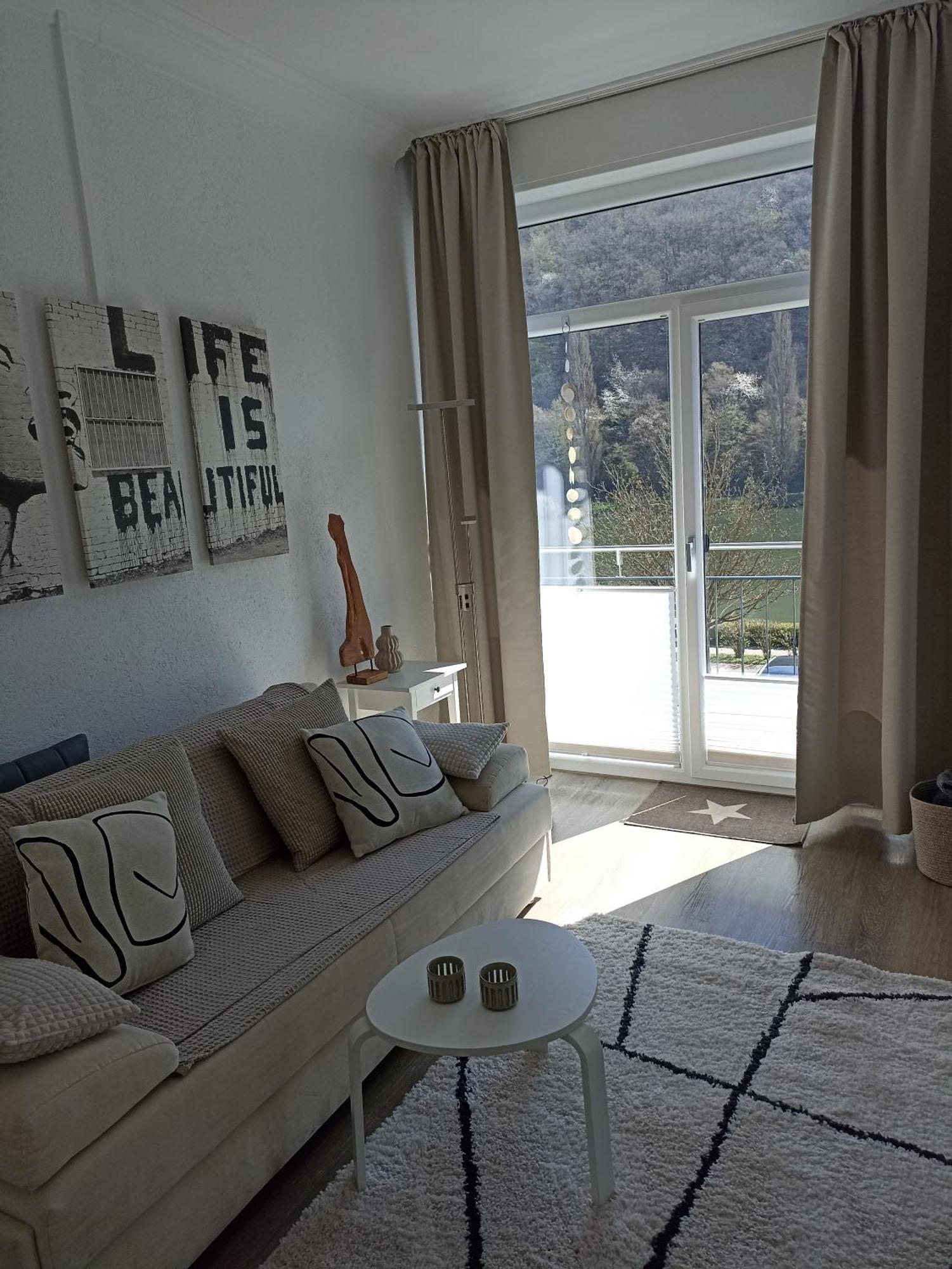 Haus Mosel Apartment Klotten Bagian luar foto
