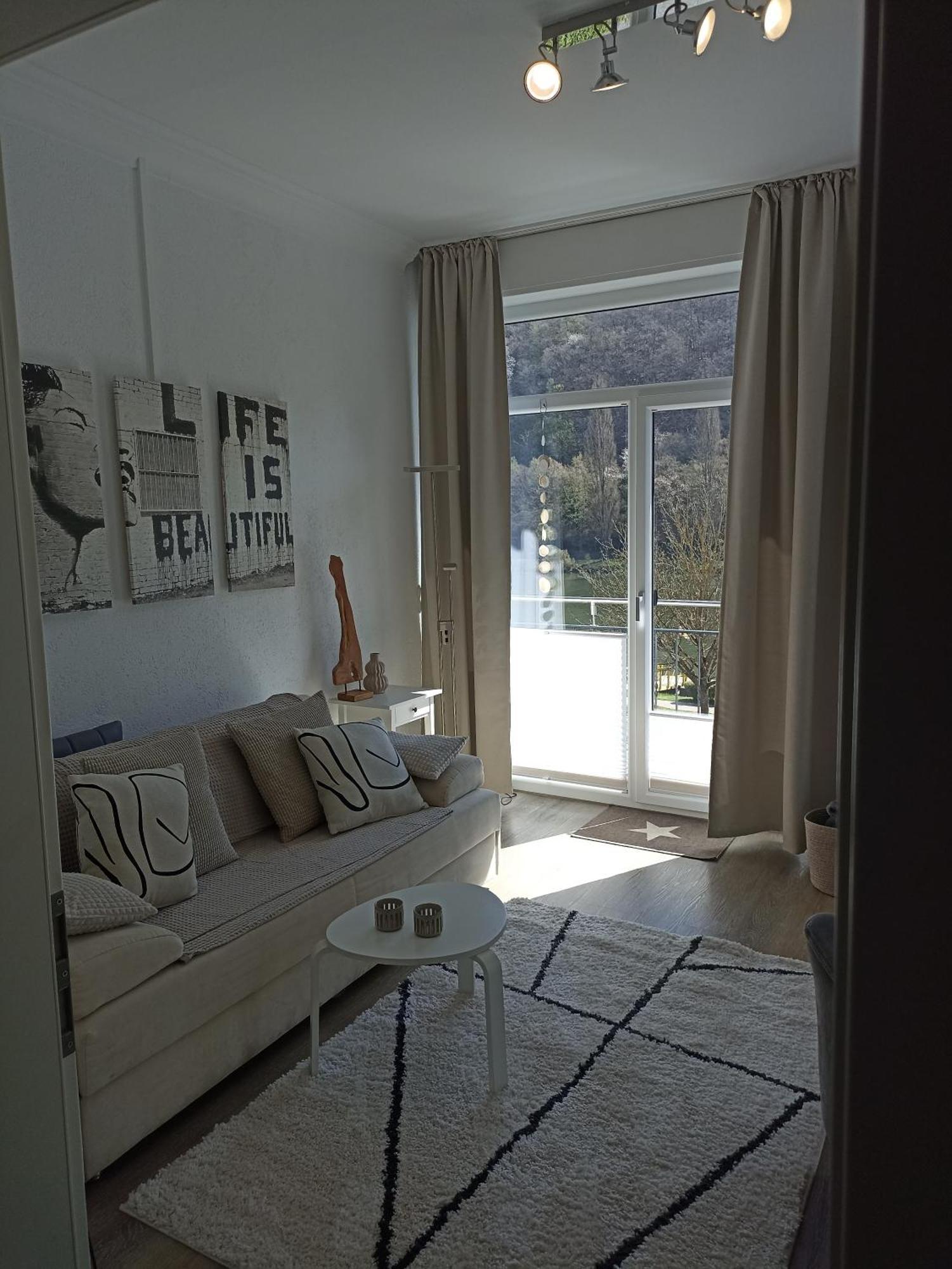 Haus Mosel Apartment Klotten Bagian luar foto