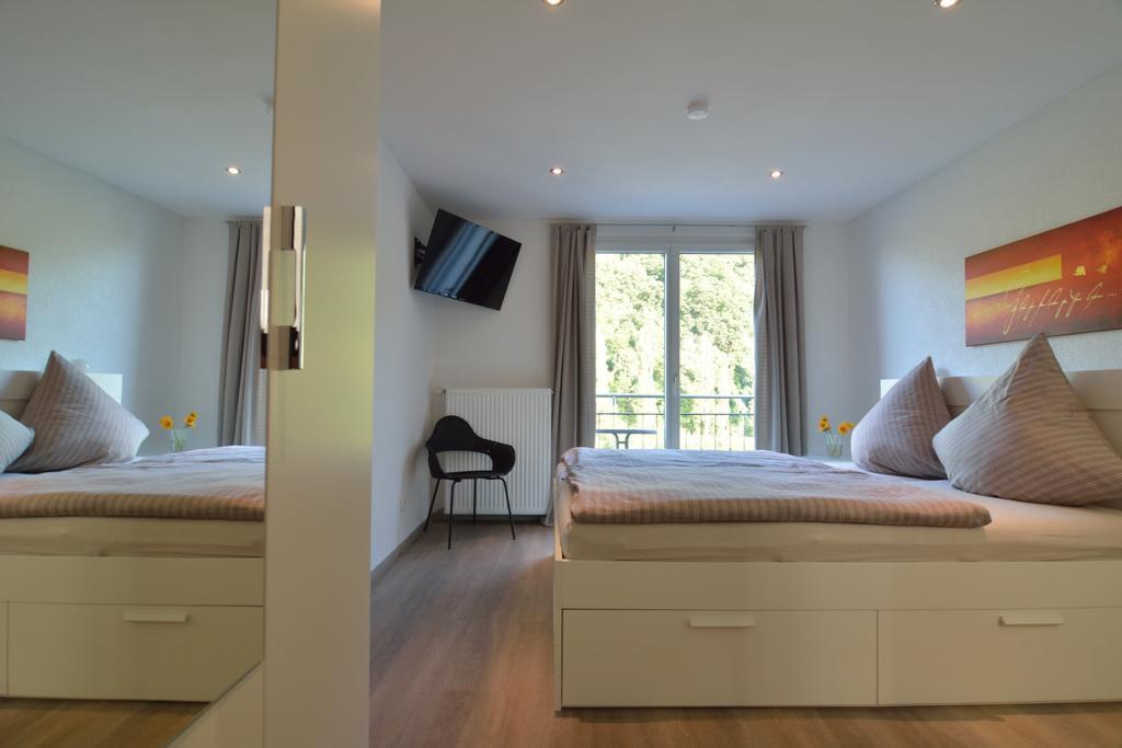 Haus Mosel Apartment Klotten Ruang foto