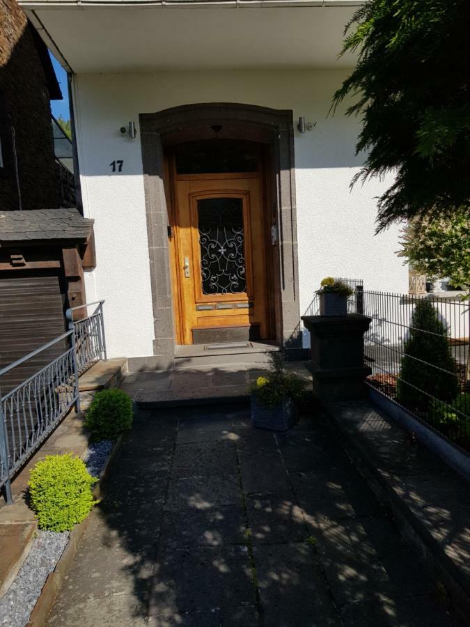 Haus Mosel Apartment Klotten Bagian luar foto